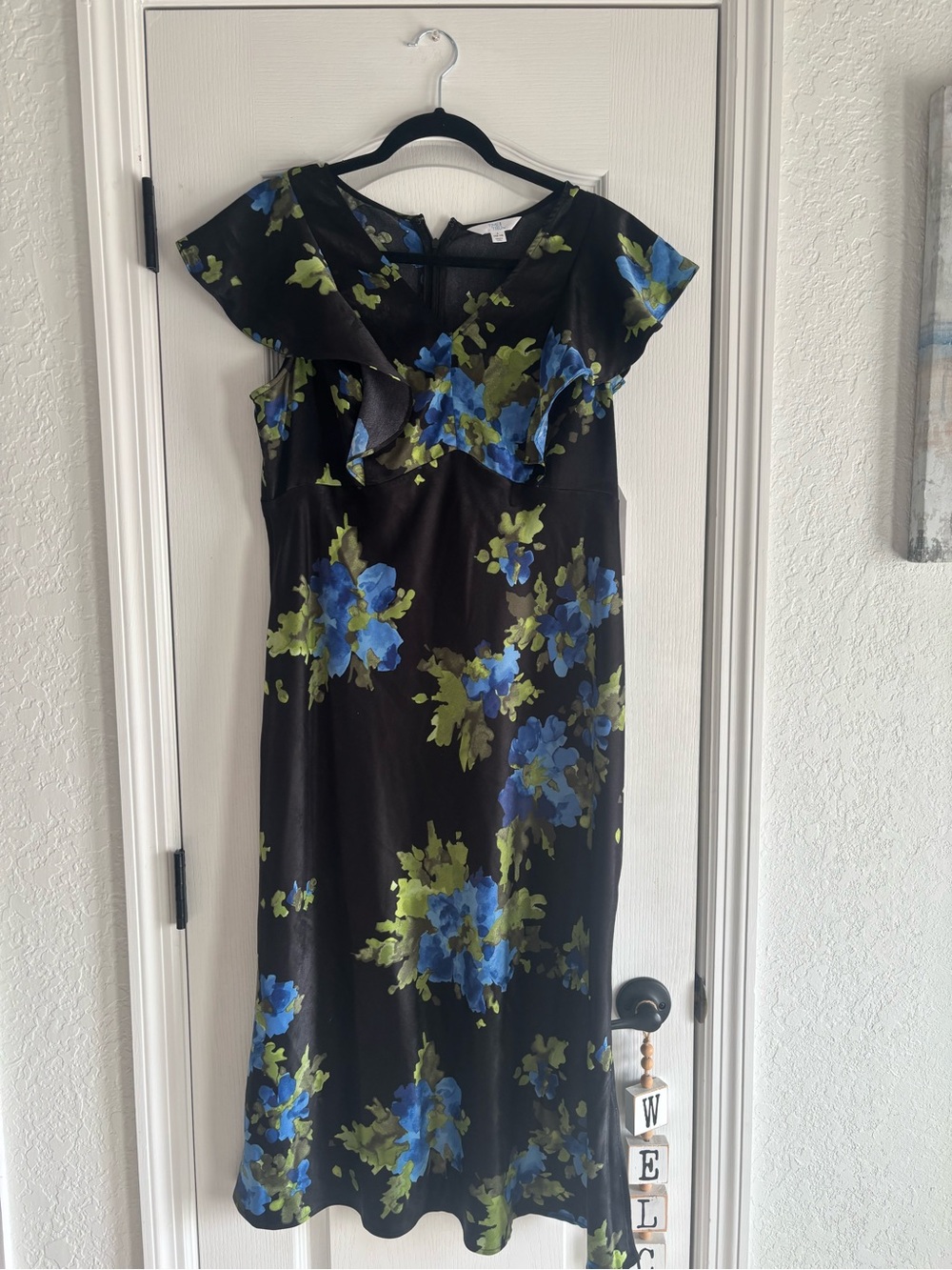 Time and Tru Black Midi Dress with Blue & Green Floral Print - Picture 4 of 6